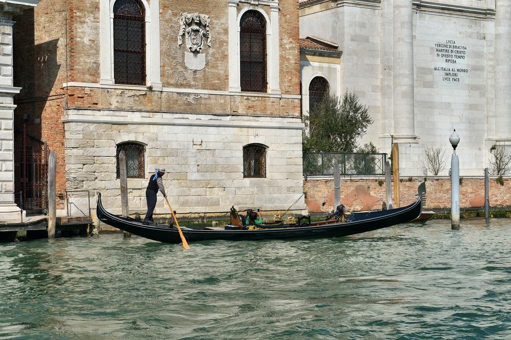 Residenza Ruga Giuffa Castello  Exterior foto