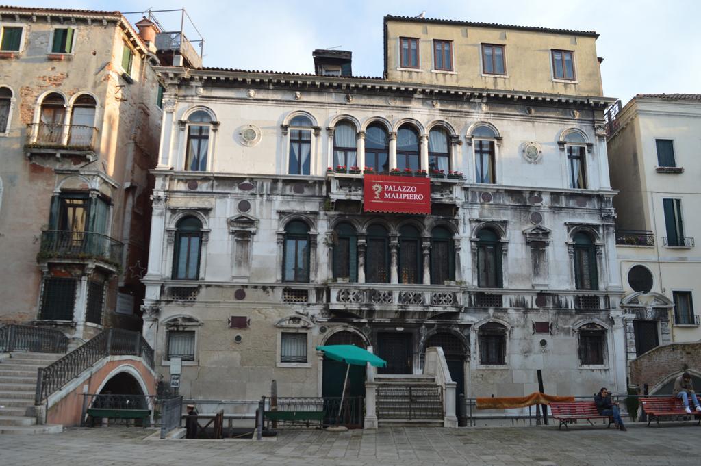 Residenza Ruga Giuffa Castello  Exterior foto